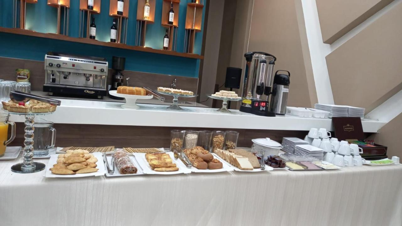 Hotel Innova Tarija Ngoại thất bức ảnh